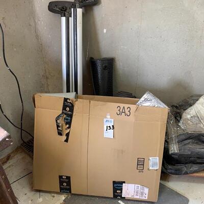 Auto floor mats, roof rack, more