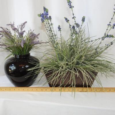 Artificial lavender plants