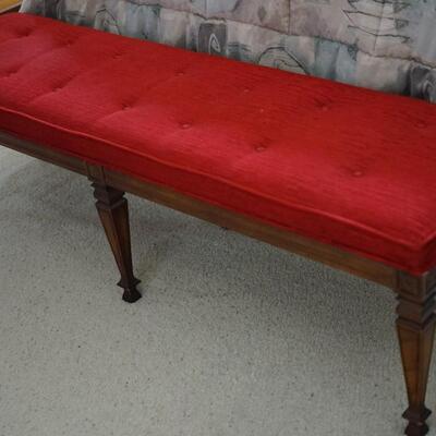 EXCELLENT BENCH WOOD TURNED WITH RED TONE TUFT CUSHION 59