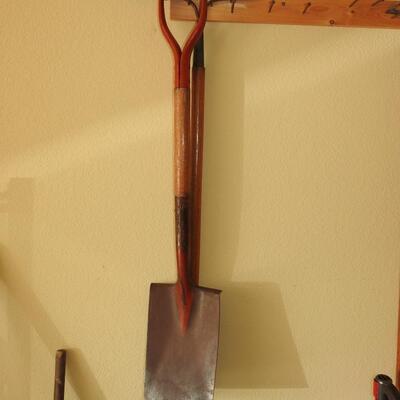 Shovel