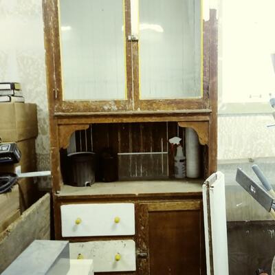 Antique rough hutch