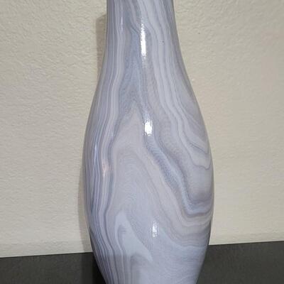 Lot 79: Marbled Glaze Ceramic Vase