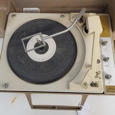 GE SOLID STATE RECORD PLAYER