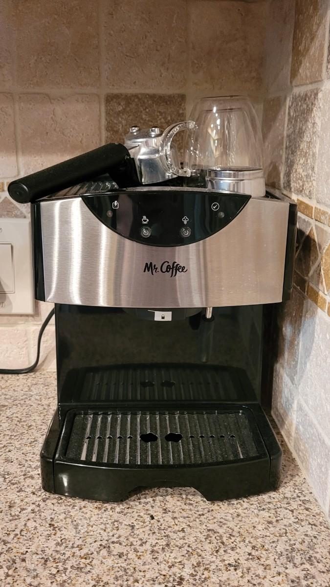Lot 99 Mr. COFFEE Espresso Maker