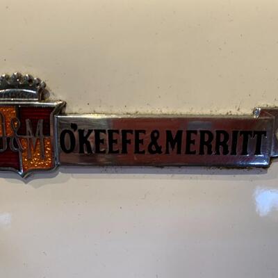 Vintage O'Keefe & Merritt Gas Range in great working condition!