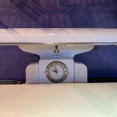 Vintage O'Keefe & Merritt Gas Range in great working condition!