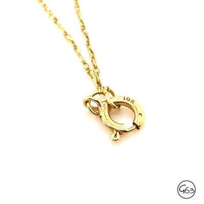 14K Yellow Gold Tomahawk Pendant Necklace