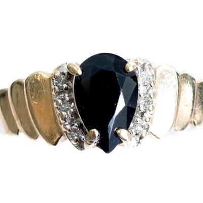 10k Yellow Gold Diamond & Onyx Ring, Size 5.5