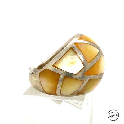 Sterling Shell Inlay Ring, Size 6