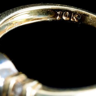 10k Yellow Gold Blue Topaz & Diamond Ring, Size 7