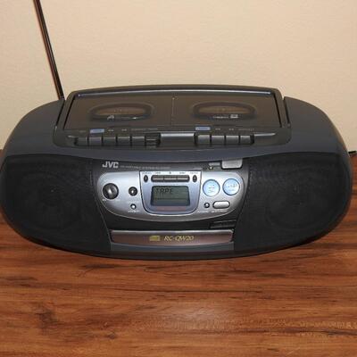 JVC  Double Cassettes and C D PLAYER