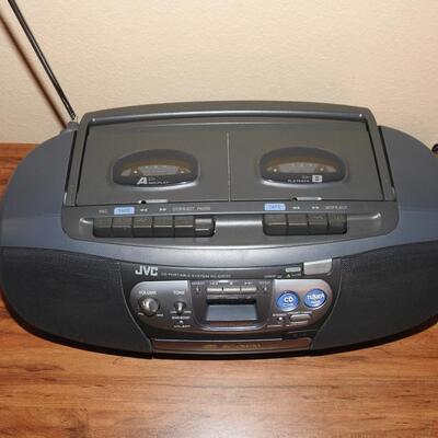 JVC  Double Cassettes and C D PLAYER