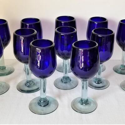 Lot #149  Set of 12 Blue/Clear Wine Goblets