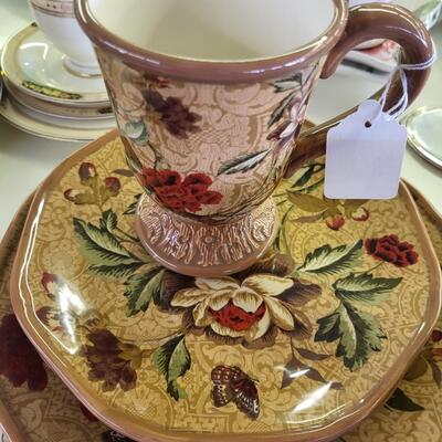 6 PC RAYMOND WAITES ROYAL CORT DISH SET