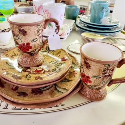 6 PC RAYMOND WAITES ROYAL CORT DISH SET