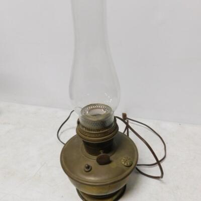 Vintage Brass Aladdin Oil Lamp Converted to Electric