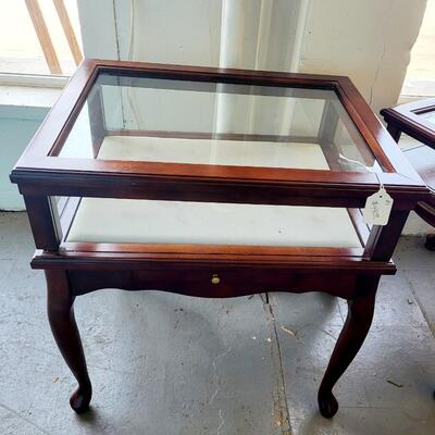 GLASS DISPLAY SIDE TABLE #1