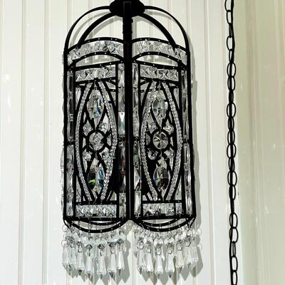 LOT 1 HANGING SWAG LAMP METAL & FAUX CRYSTAL REFLECTED LIGHT PATTERN