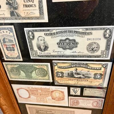 LOT 5  Collection International Bank Notes Currency Paper Money Early 20th Century + Collector Books
