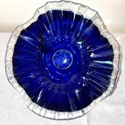 LOT 23  CONTEMPORARY ART GLASS COBALT BLUE RUFFLED BOWL 11