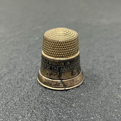 VINTAGE STERLING SILVER LIBERTY BELL THIMBLE - SIMONS BROTHERS