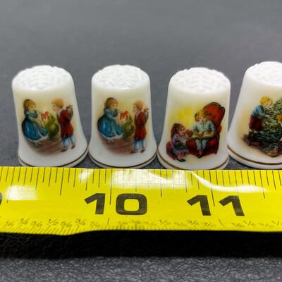 THIMBLE BUNDLE #18 - 1980S AVON CHRISTMAS