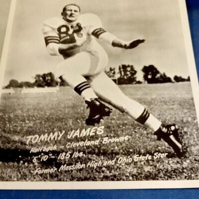 LOT 61  OLD CLEVELAND BROWNS PHOTOS
