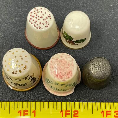 THIMBLE BUNDLE #20 - VINTAGE CHRISTMAS