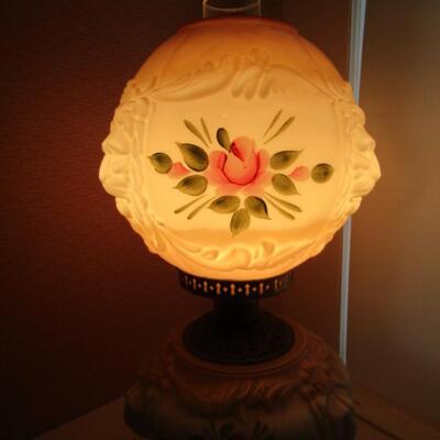 Vintage Gone with the Wind Lamp- Hand Painted with Puffy Lion Face- Possibly Produced by Fenton for LG Wright
