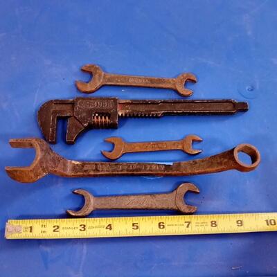 LOT 65  FIVE OLD FORD TOOLS
