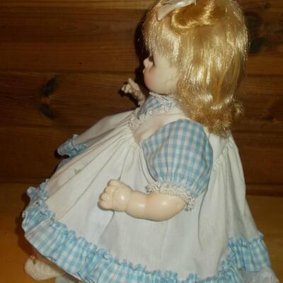 1977 Madame Alexander 14" Blonde Pussycat Doll with working crier!  Near mint condition.