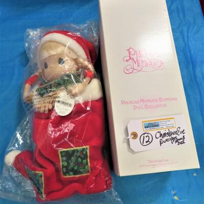 1998 Christmas Eve Precious Moments Collectible DOLLS NEW IN BOX