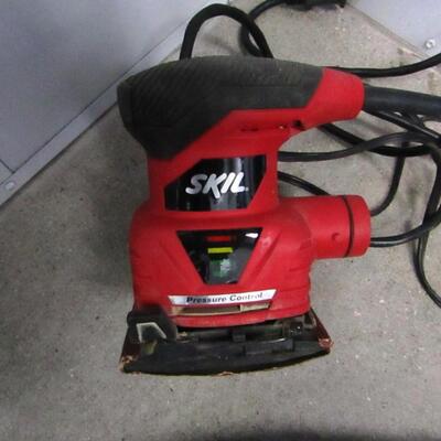 LOT 57 CRAFTSMAN CORDLESS DRILL, SKIL PALM SANDER AND MORE