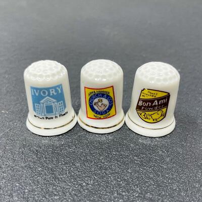 THIMBLE BUNDLE #32 - VINTAGE ADVERTISEMENTS