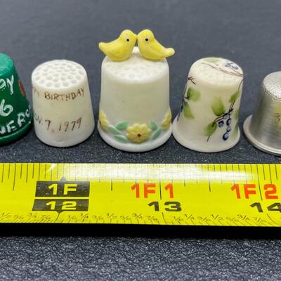 THIMBLE BUNDLE #36 - LITTLE BIRDS (ONE SIGNED ANN ARMENTOR)