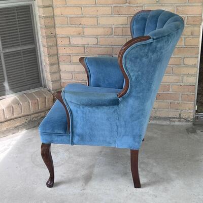 SOUTHERN FURNITURE CO ~ Vintage Blue Velvet Channel Back Parlor Chair ~ Excellent