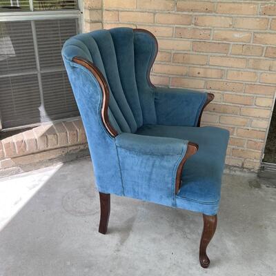 SOUTHERN FURNITURE CO ~ Vintage Blue Velvet Channel Back Parlor Chair ~ Excellent