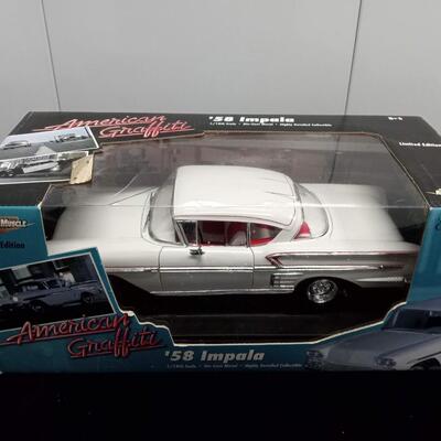 LOT 7W  LIMITED EDITION DIE CAST '58 IMPALA SCALED MODEL