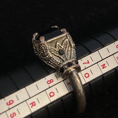 Vintage Ring Size 7.5 Untested