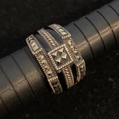 Vintage Ring Size 7.5 Untested