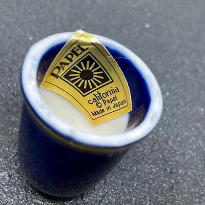 THIMBLE BUNDLE #46 - PAPEL BLUE & GOLD FLOWERS