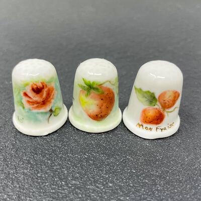 THIMBLE BUNDLE #49 - HANDPAINTED FRUIT & FLOWERS, SIGNED