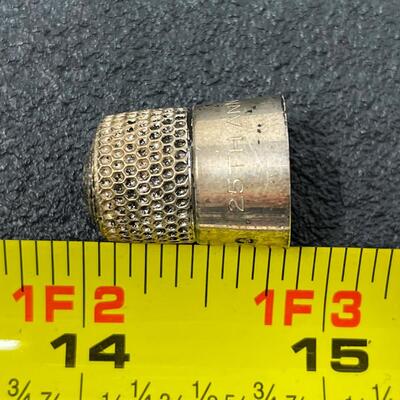 SIMONS BROTHERS STERLING SILVER THIMBLE - 25TH ANNIVERSARY