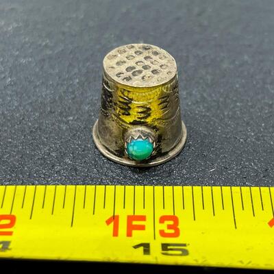 NAVAJO THIMBLE W/ TURQUOISE STONE