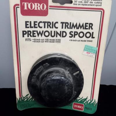 LOT 44W  WEED EATER/TRIMMER LINE AND A PREWOUND SPOOL