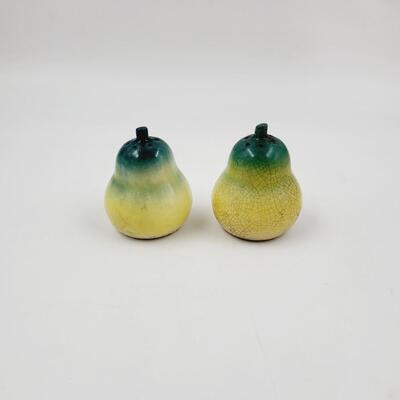 VINTAGE GREEN & YELLOW PEAR SALT & PEPPER SHAKERS