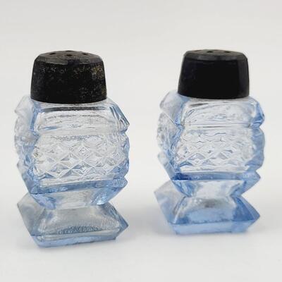 VINTAGE CUT GLASS BLUE SMALL SALT & PEPPER SHAKERS