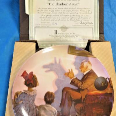 1987 The Shadow Artist Plate Norman Rockwell with Certificate of Authenticity & Story. #10687 D Limited Edition