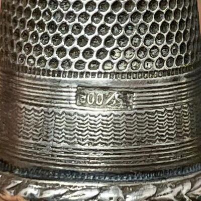 VINTAGE 800 SILVER THIMBLE