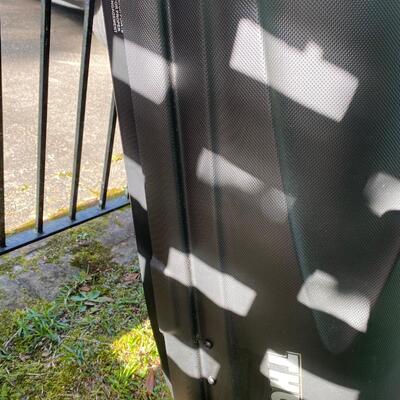 Thule cargo luggage carrier